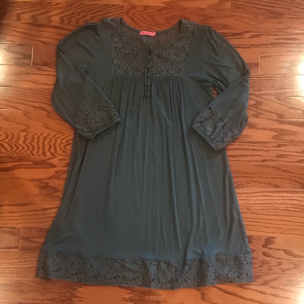 Maternal America dress